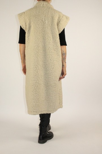 Boucle gilet creme 4