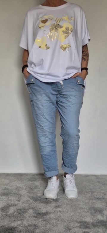 Cb5ea070 f9d1 471d a5ad e29d580bd4f9