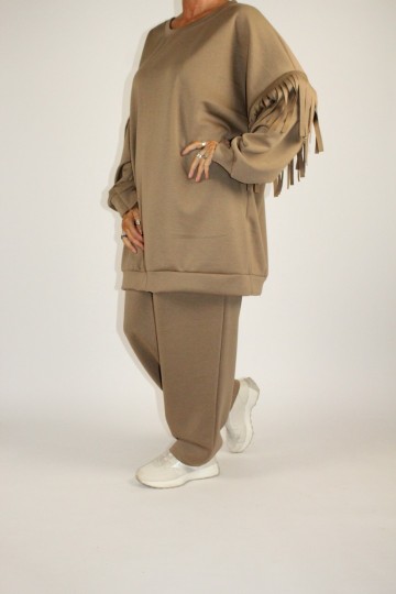 Comfy set fringe camel