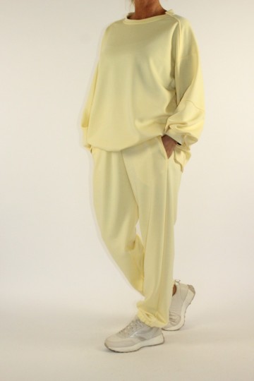 Comfy set kayle geel