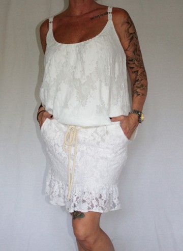 Kant rokje kiona wit