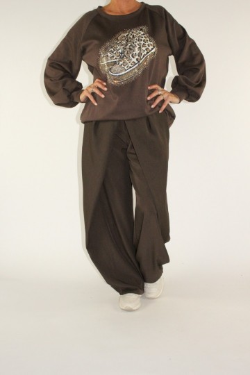 Top diva bruin 3 0